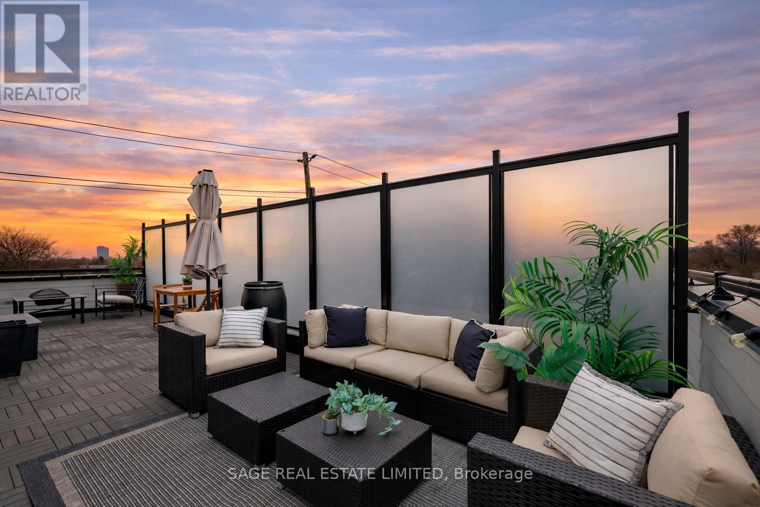 427 Royal York Road, Toronto, Ontario  M8Y 2R8 - Photo 26 - W12914264