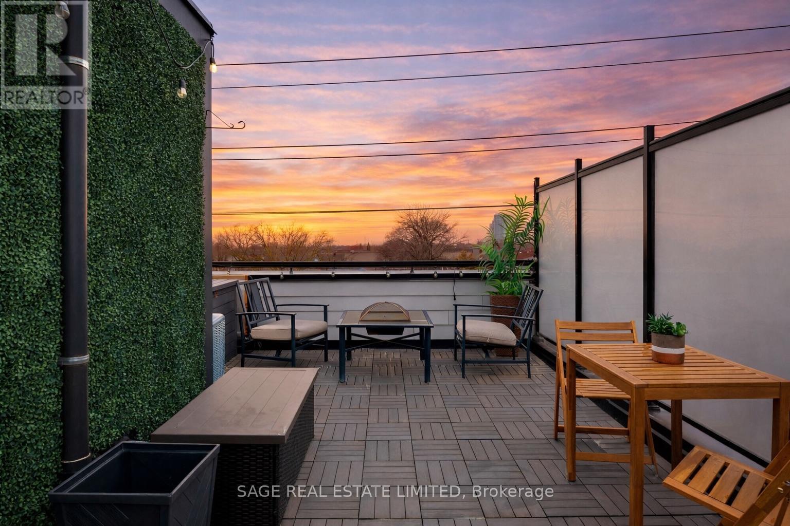 427 Royal York Road, Toronto, Ontario  M8Y 2R8 - Photo 27 - W12914264