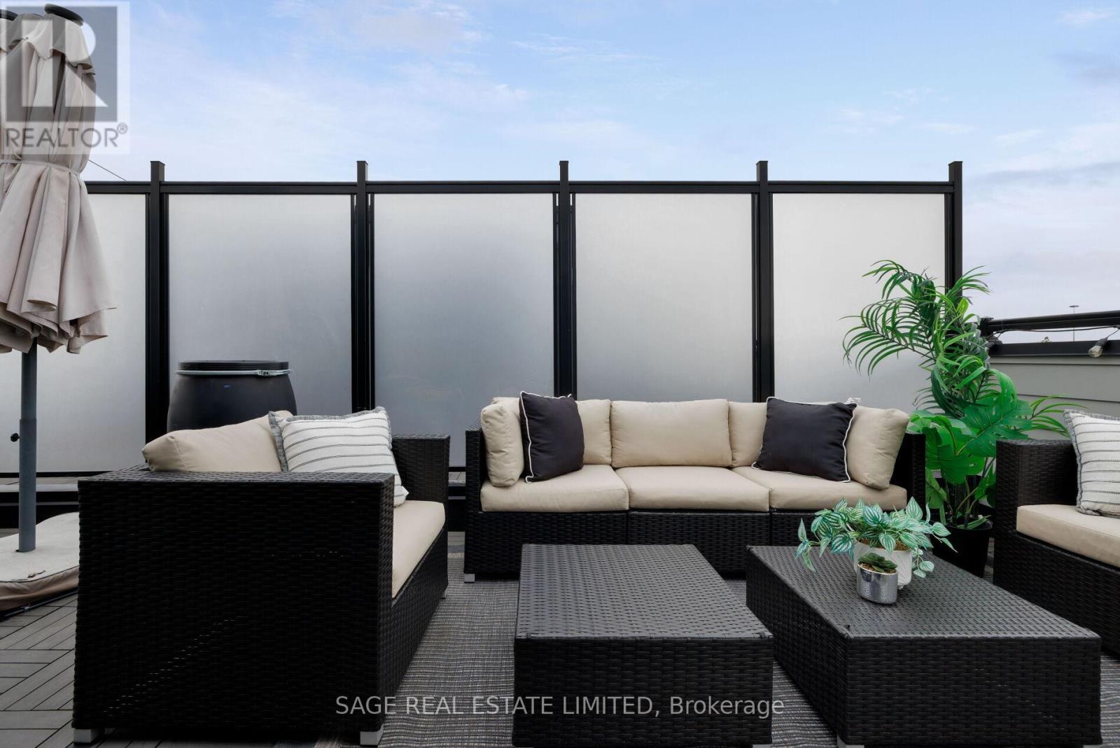 427 Royal York Road, Toronto, Ontario  M8Y 2R8 - Photo 28 - W12914264