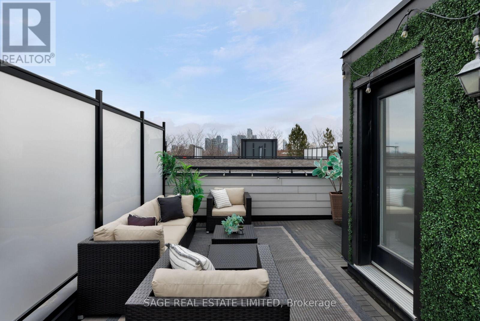 427 Royal York Road, Toronto, Ontario  M8Y 2R8 - Photo 29 - W12914264