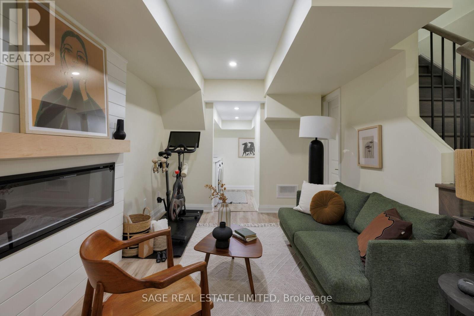 427 Royal York Road, Toronto, Ontario  M8Y 2R8 - Photo 31 - W12914264