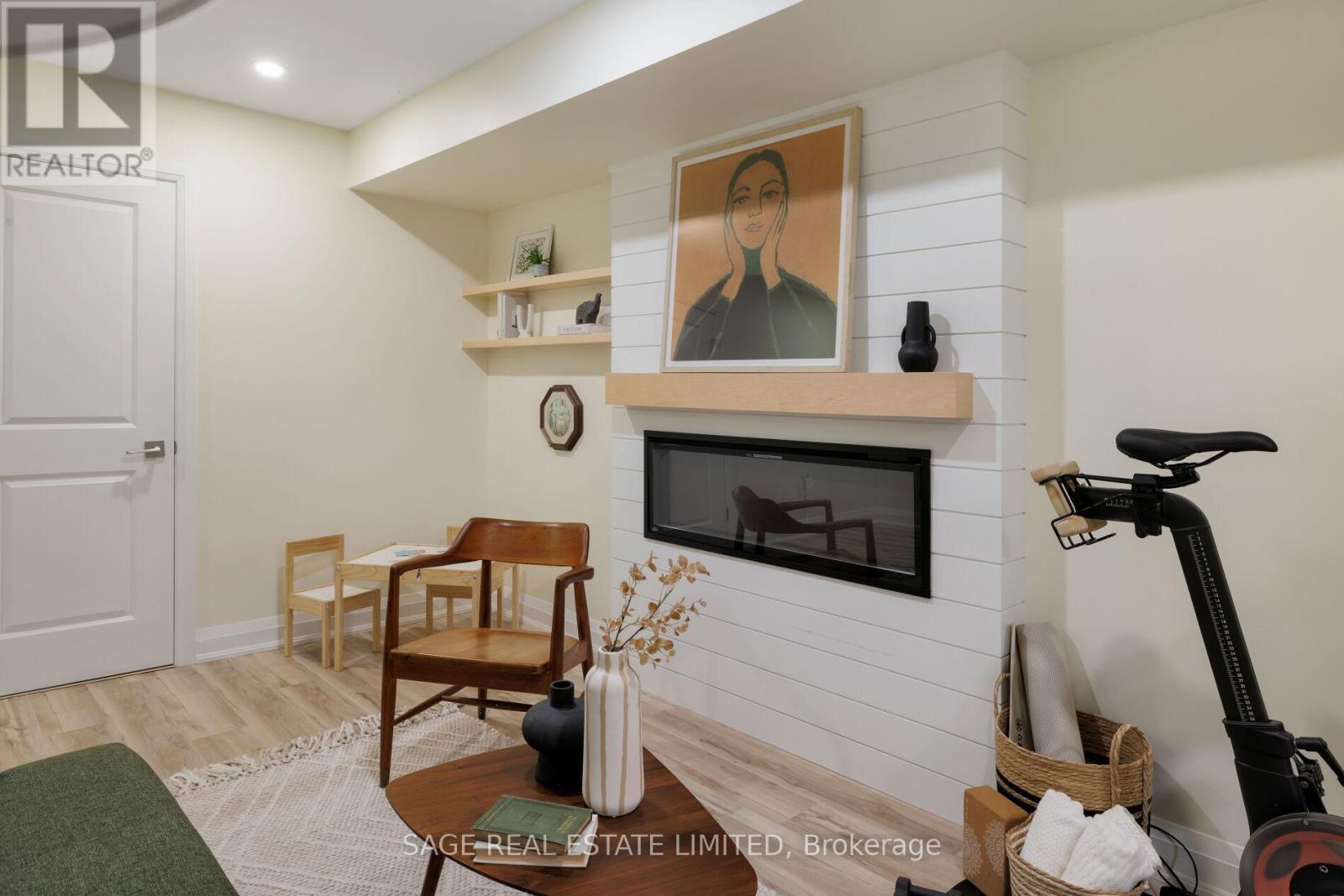 427 Royal York Road, Toronto, Ontario  M8Y 2R8 - Photo 32 - W12914264