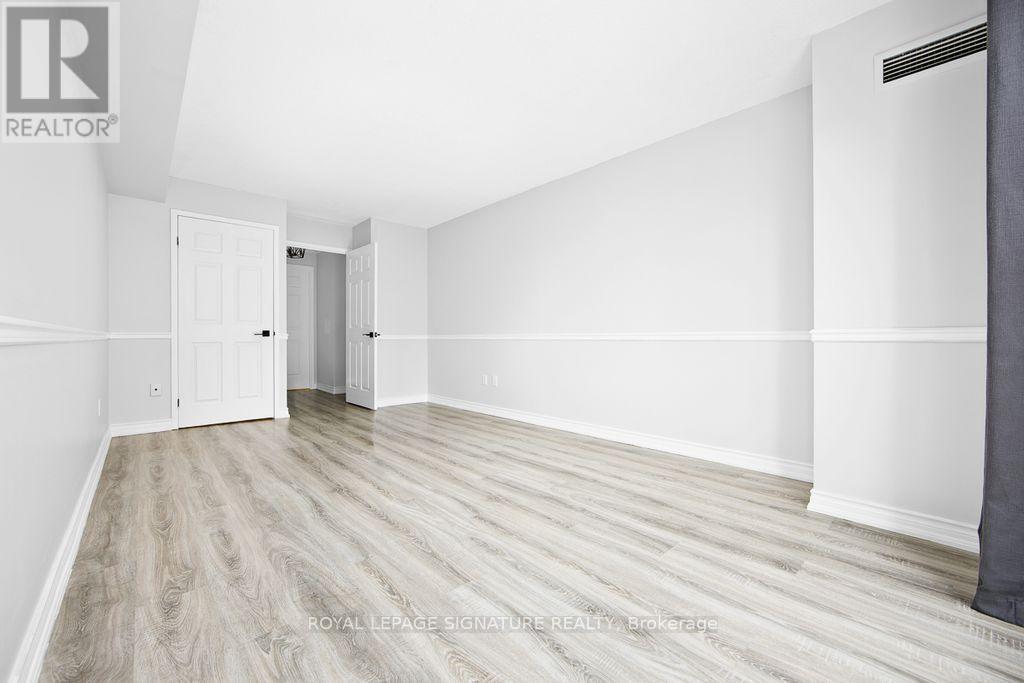 211 - 2091 Hurontario Street, Mississauga (Cooksville), Ontario  L5A 4E6 - Photo 10 - W12914292