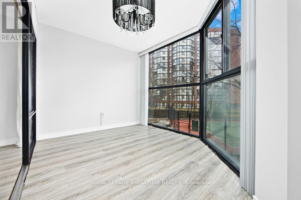 211 - 2091 Hurontario Street, Mississauga (Cooksville), Ontario  L5A 4E6 - Photo 6 - W12914292