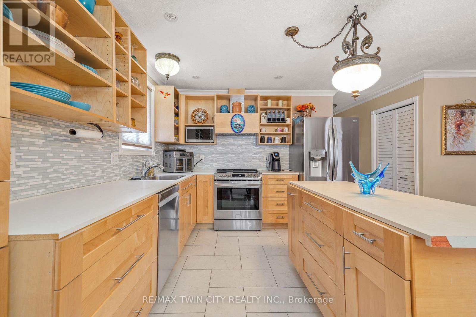 14 Thistledown Drive, Brantford, Ontario  N3R 6R9 - Photo 11 - X12914022