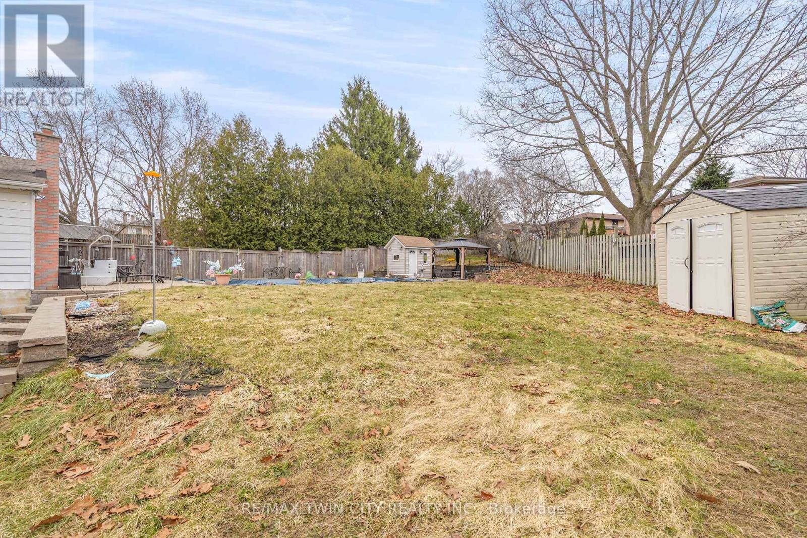 14 Thistledown Drive, Brantford, Ontario  N3R 6R9 - Photo 37 - X12914022