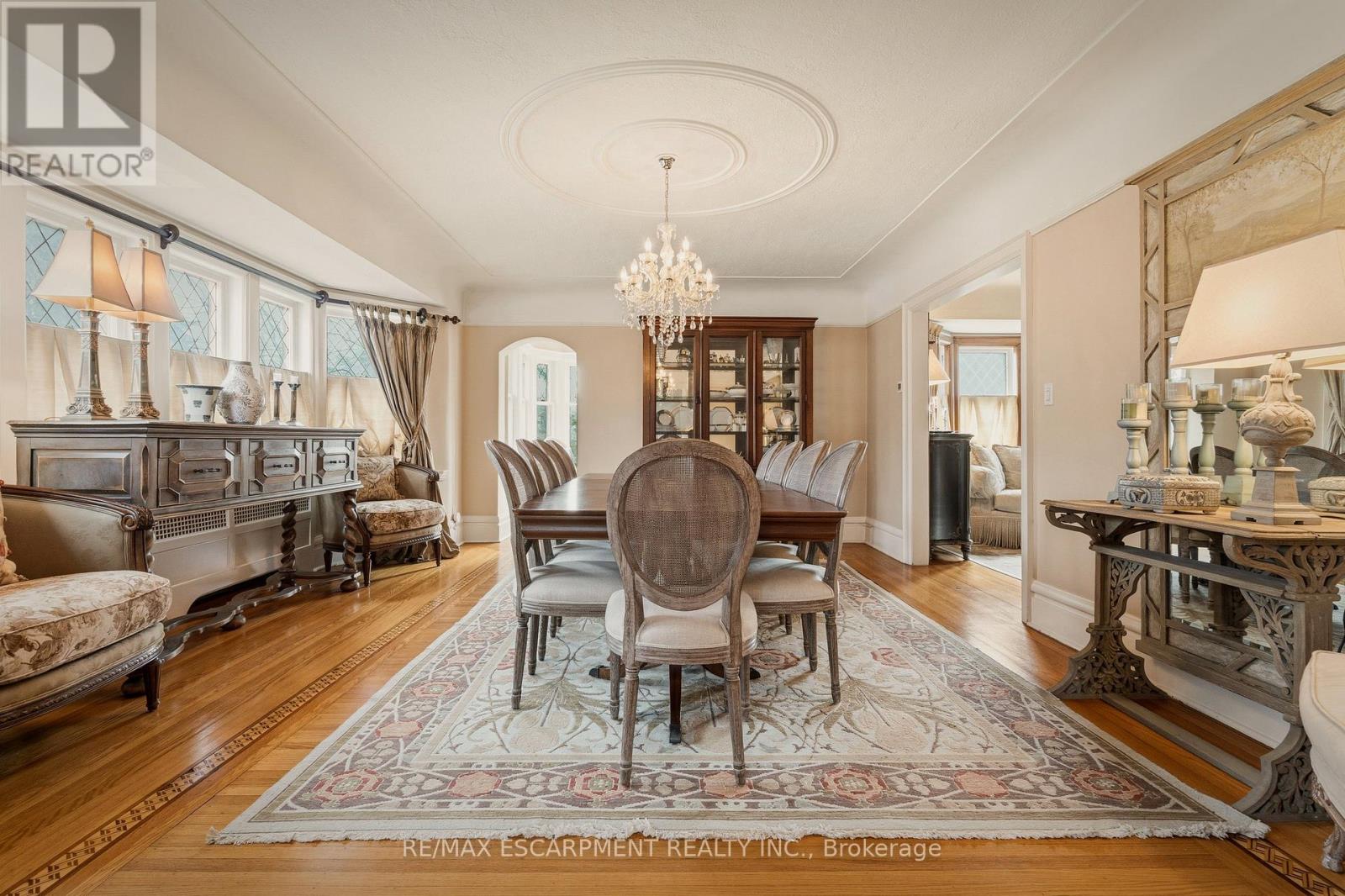 74 Oak Knoll Drive, Hamilton, Ontario  L8S 4C4 - Photo 6 - X12914060