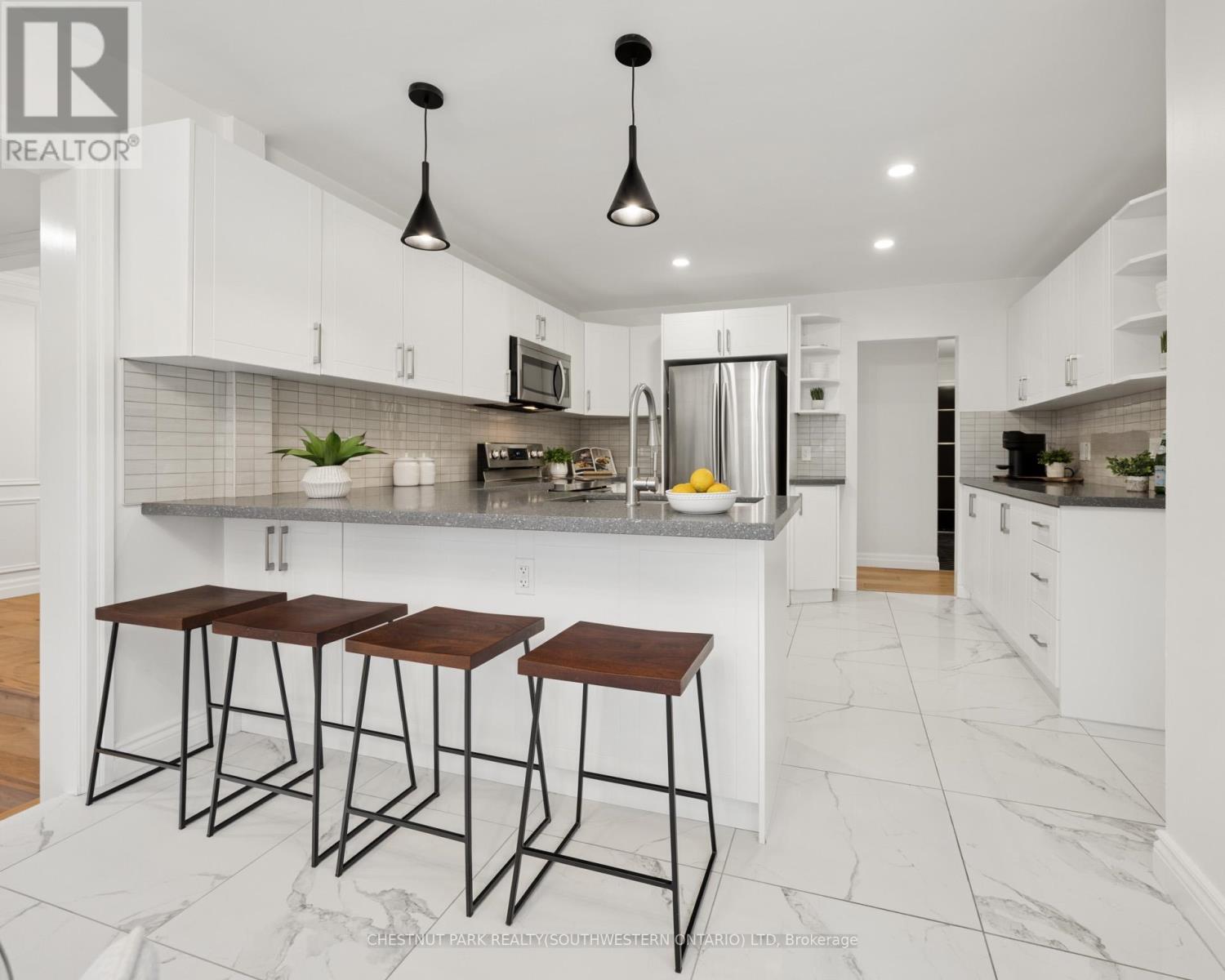 757 Westmount Road W, Kitchener, Ontario  N2M 1S3 - Photo 26 - X12914104