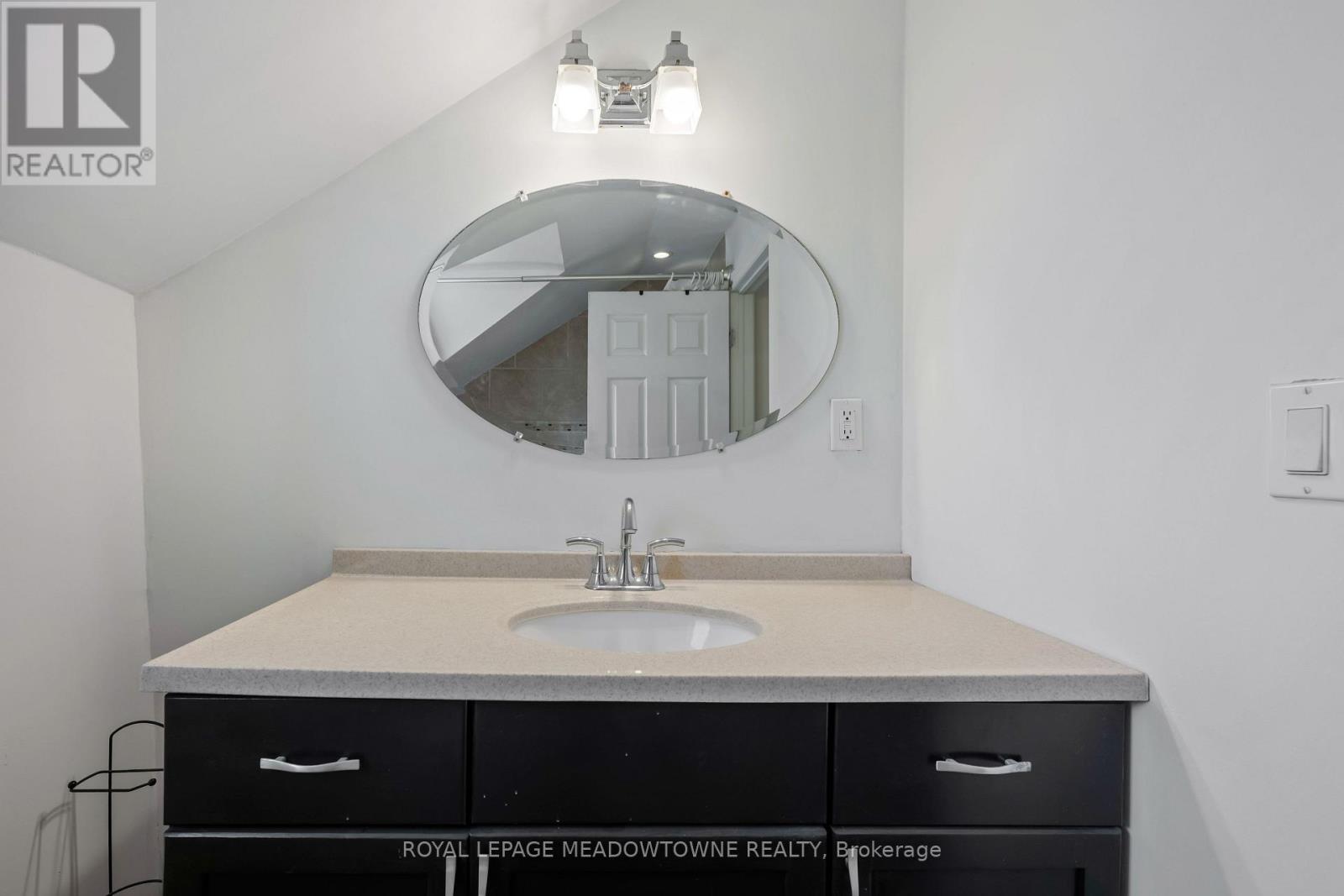 34 Crozier Street, East Luther Grand Valley (Grand Valley), Ontario  L0N 1G0 - Photo 34 - X12914172