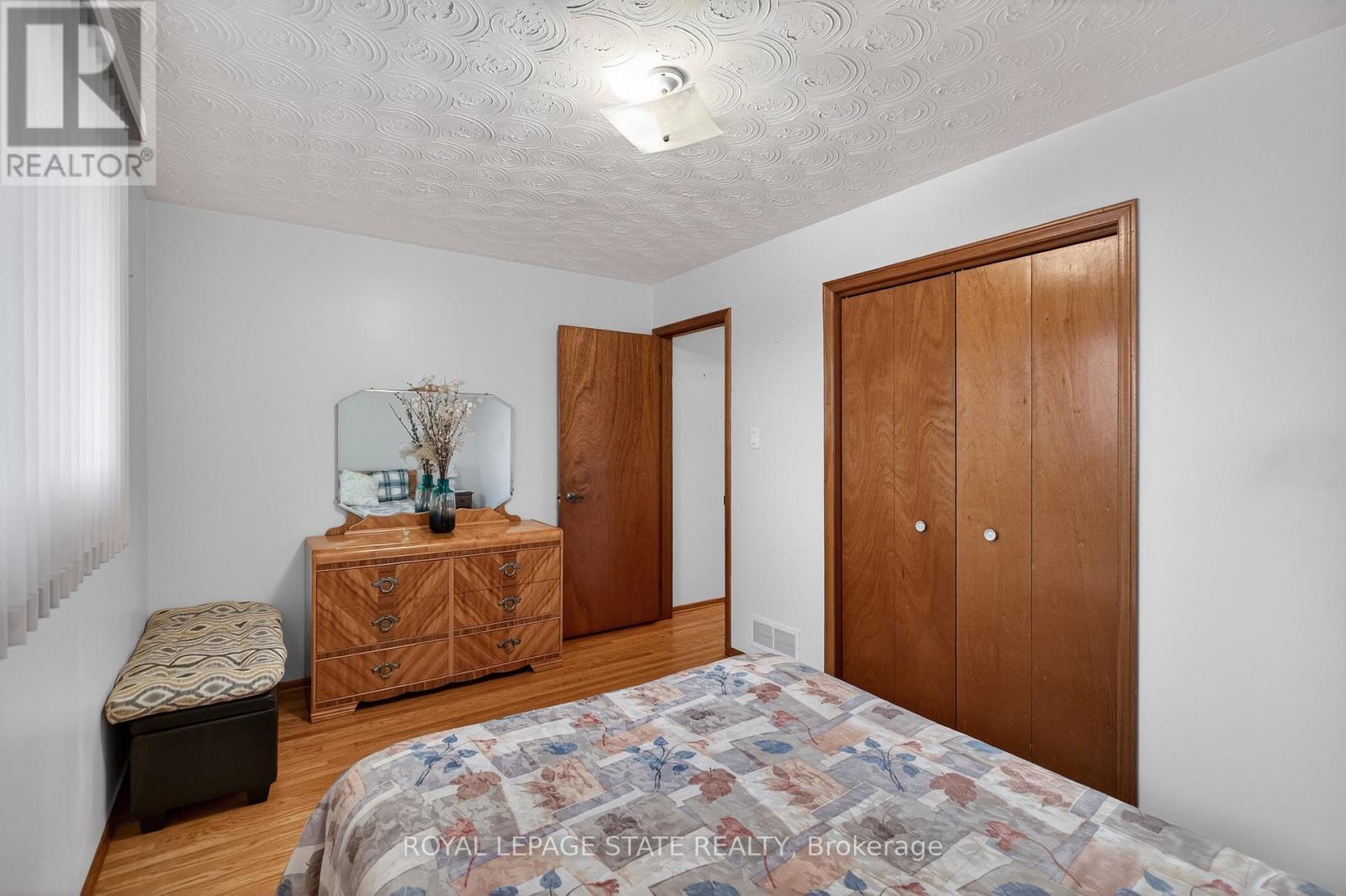 71 Ellington Avenue, Hamilton (Stoney Creek), Ontario  L8E 3T5 - Photo 22 - X12914174