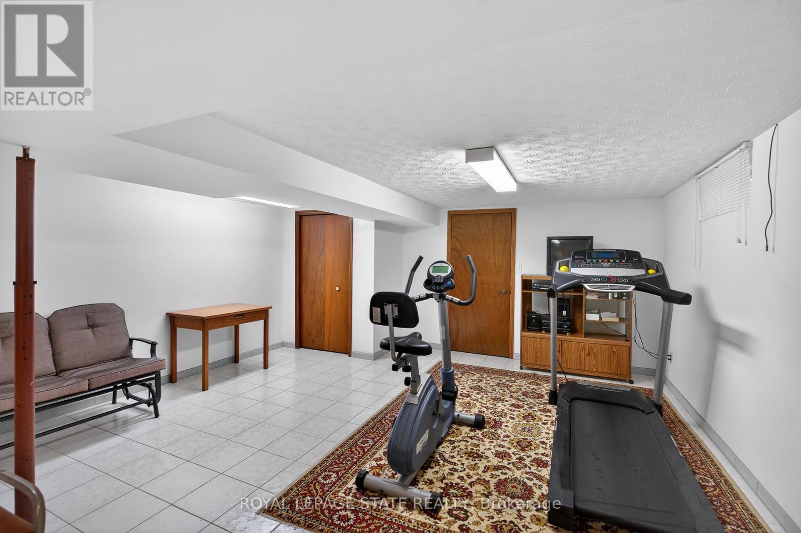 71 Ellington Avenue, Hamilton (Stoney Creek), Ontario  L8E 3T5 - Photo 36 - X12914174