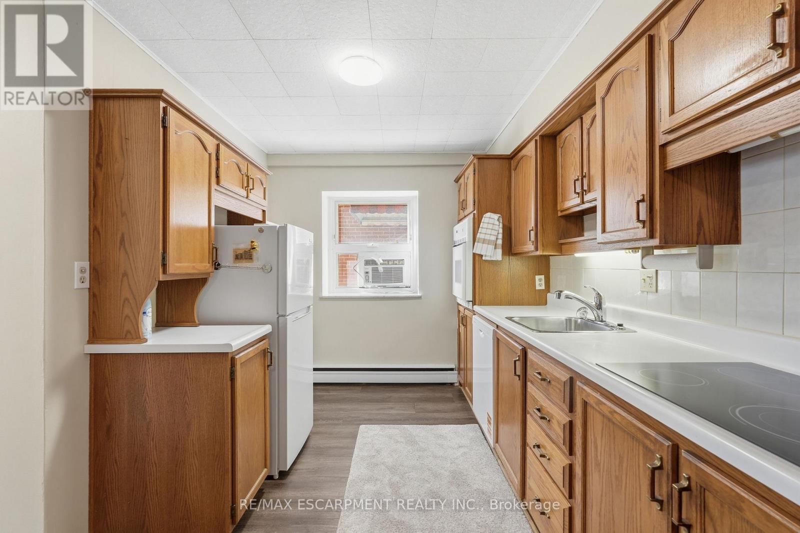 106 - 9 Grant Boulevard, Hamilton (Dundas), Ontario  L9H 4L5 - Photo 19 - X12914180