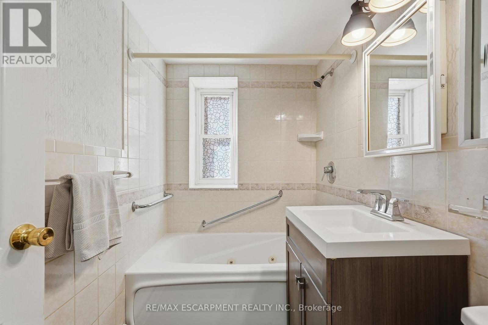 106 - 9 Grant Boulevard, Hamilton (Dundas), Ontario  L9H 4L5 - Photo 23 - X12914180