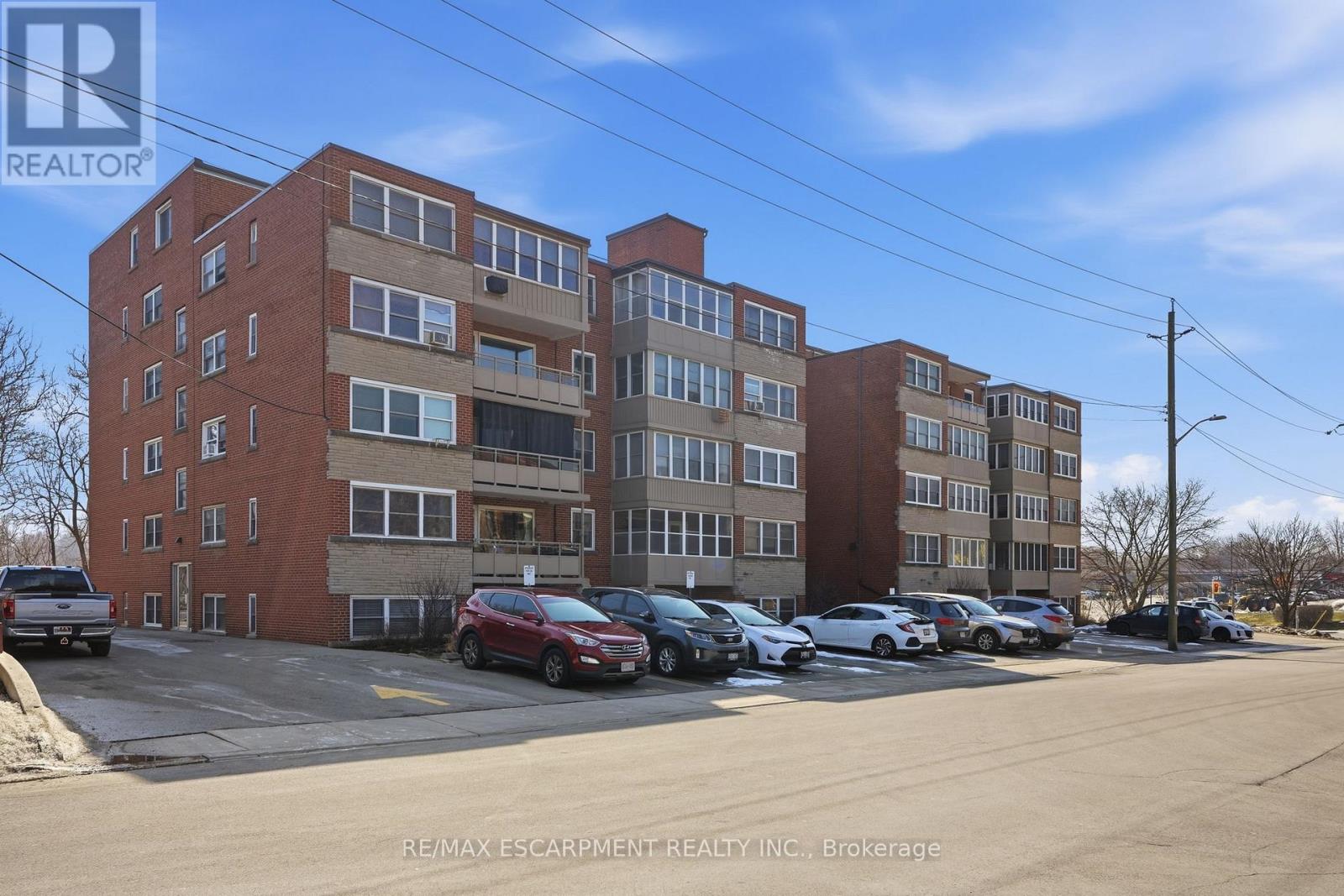 106 - 9 Grant Boulevard, Hamilton (Dundas), Ontario  L9H 4L5 - Photo 3 - X12914180