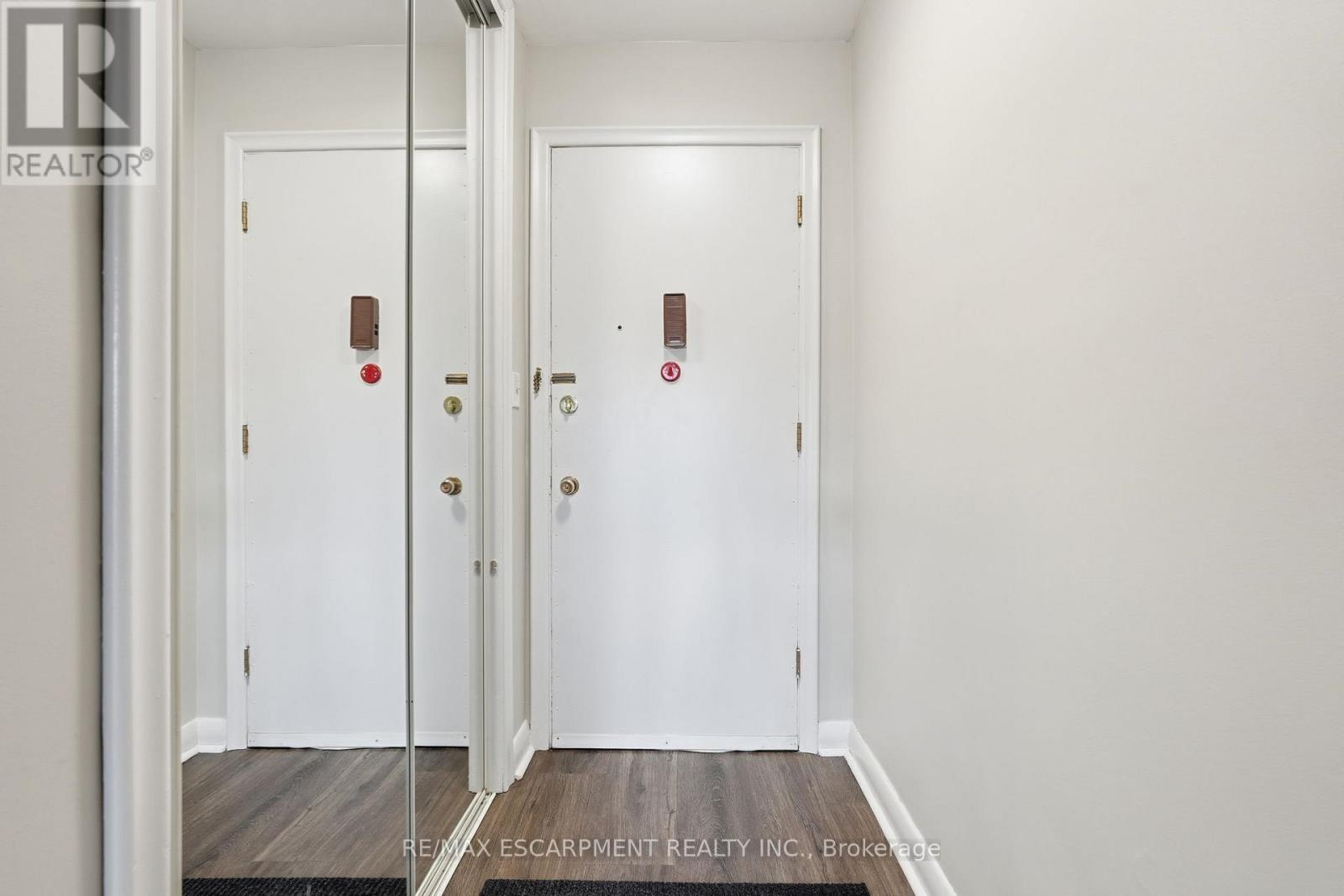 106 - 9 Grant Boulevard, Hamilton (Dundas), Ontario  L9H 4L5 - Photo 7 - X12914180