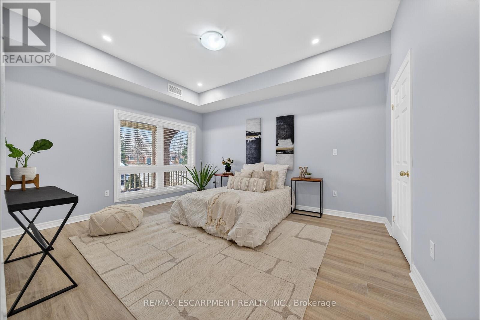 4 - 60 Natalia Avenue, Hamilton (Twenty Place), Ontario  L0R 1W0 - Photo 10 - X12914192