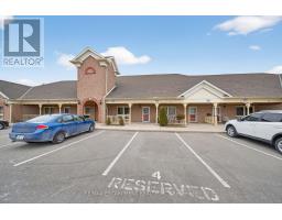 4 - 60 NATALIA AVENUE, Hamilton, Ontario