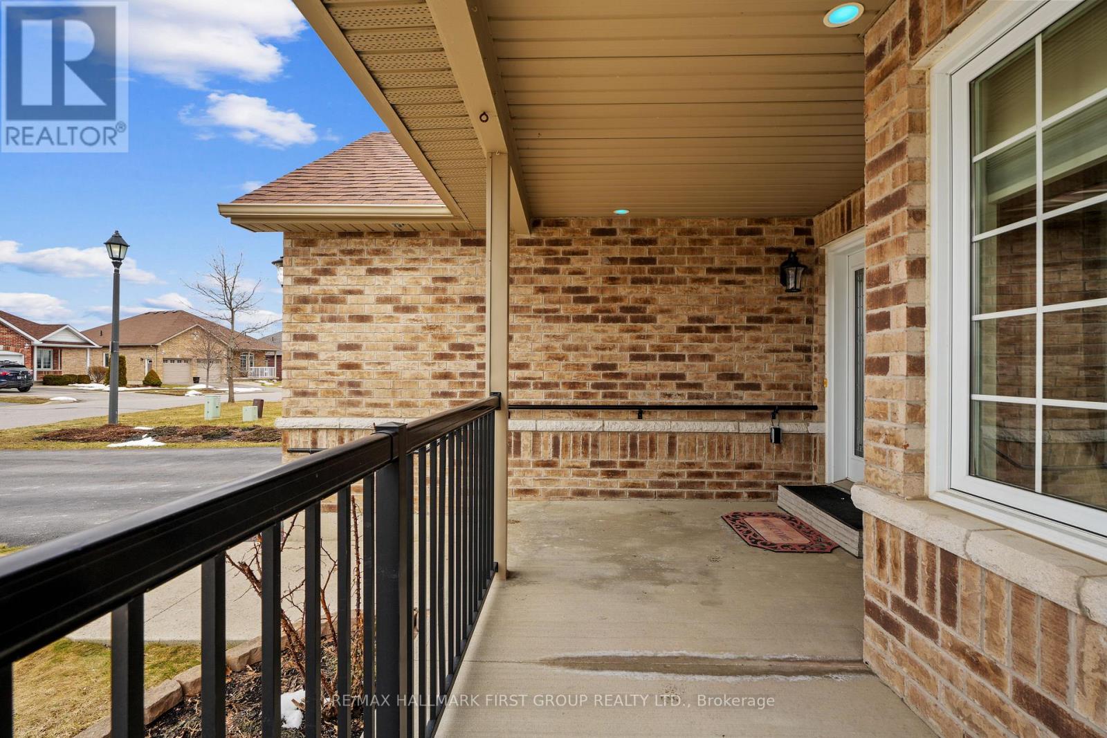 1226 Ashland Drive, Cobourg, Ontario  K9A 5S4 - Photo 4 - X12914284