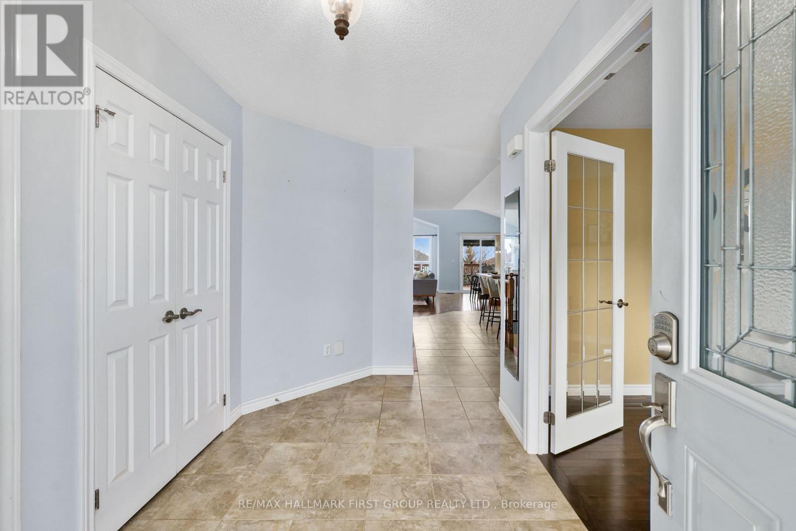 1226 Ashland Drive, Cobourg, Ontario  K9A 5S4 - Photo 5 - X12914284