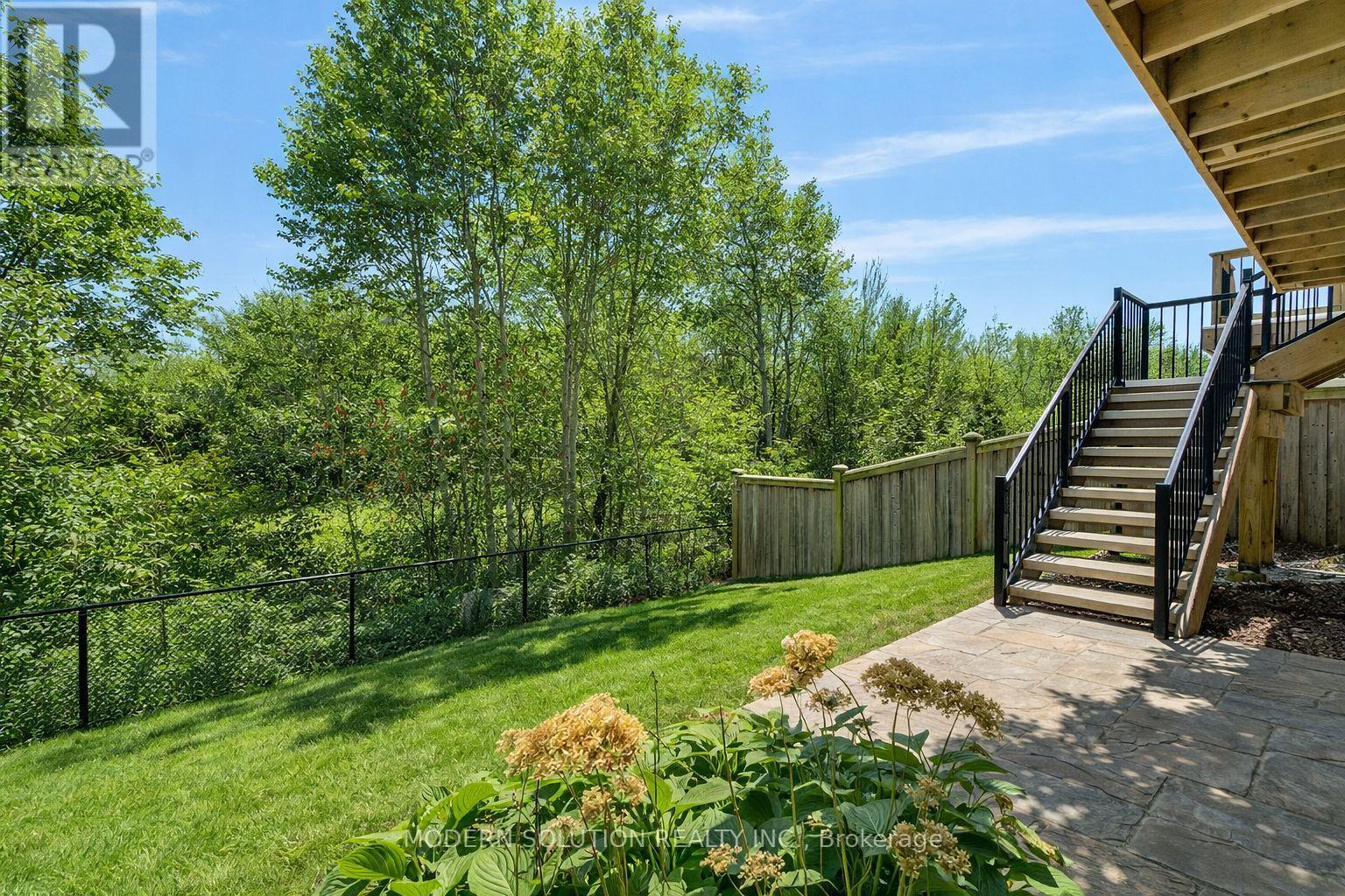 99 Creighton Avenue, Guelph (Grange Road), Ontario  N1E 0H8 - Photo 42 - X12914308