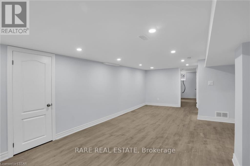 Lower - 7 Holden Avenue, Norfolk (Simcoe), Ontario  N3Y 4E1 - Photo 4 - X12914322