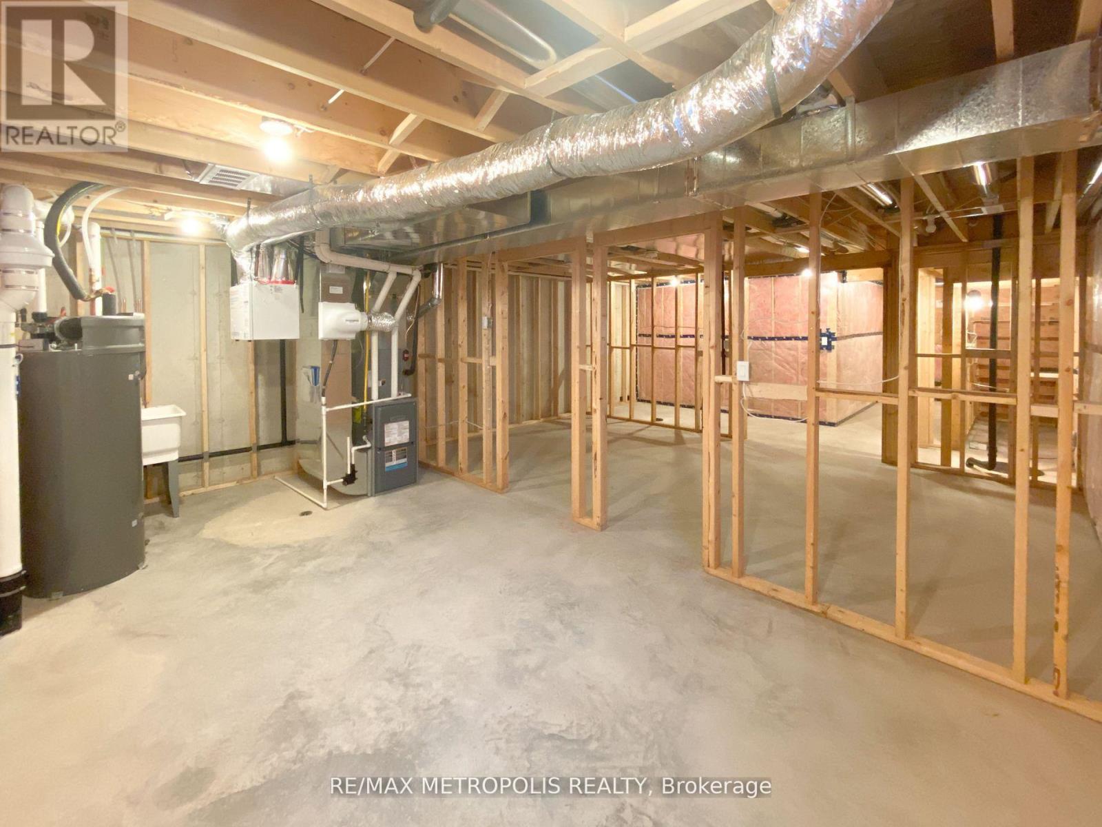 96 Cortland Terrace, St. Thomas, Ontario  N5R 0P9 - Photo 20 - X12914340