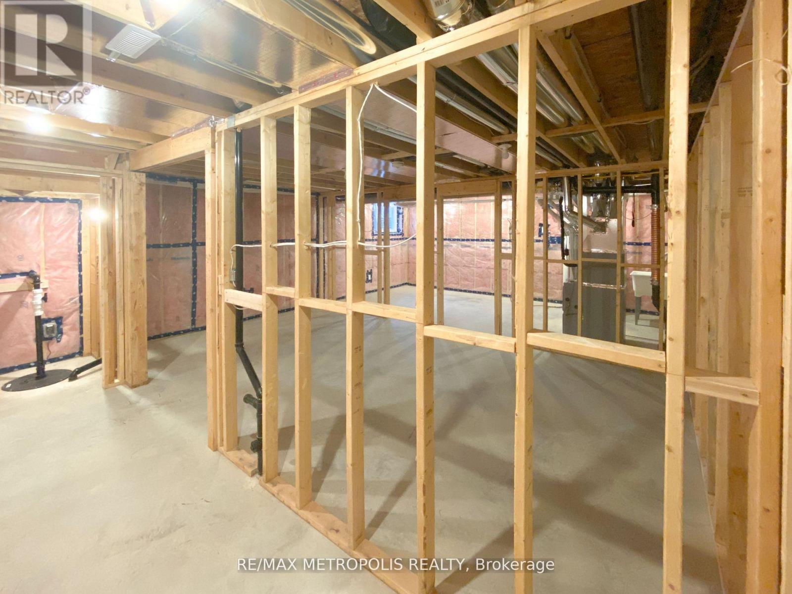 96 Cortland Terrace, St. Thomas, Ontario  N5R 0P9 - Photo 21 - X12914340