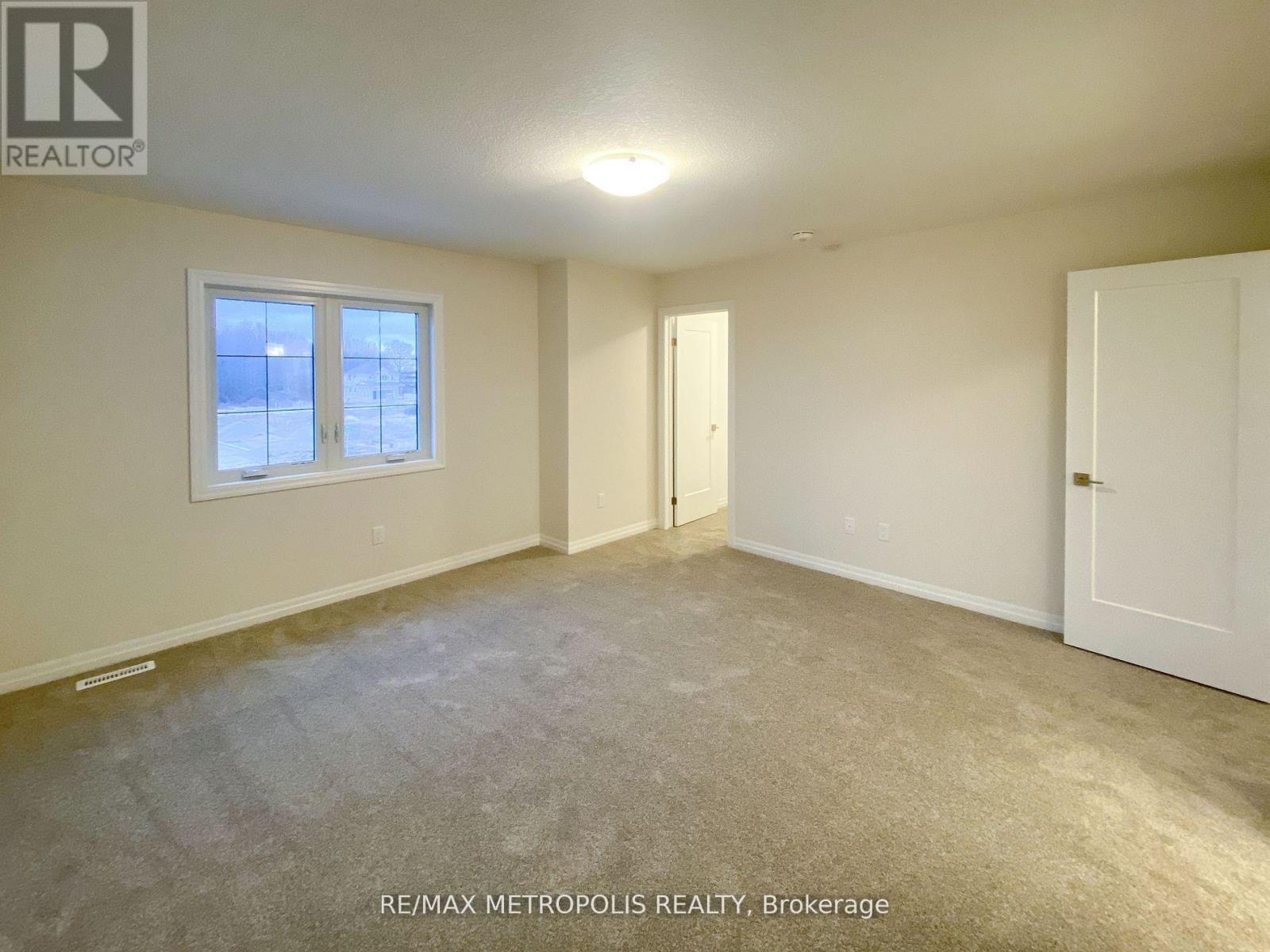 96 Cortland Terrace, St. Thomas, Ontario  N5R 0P9 - Photo 7 - X12914340