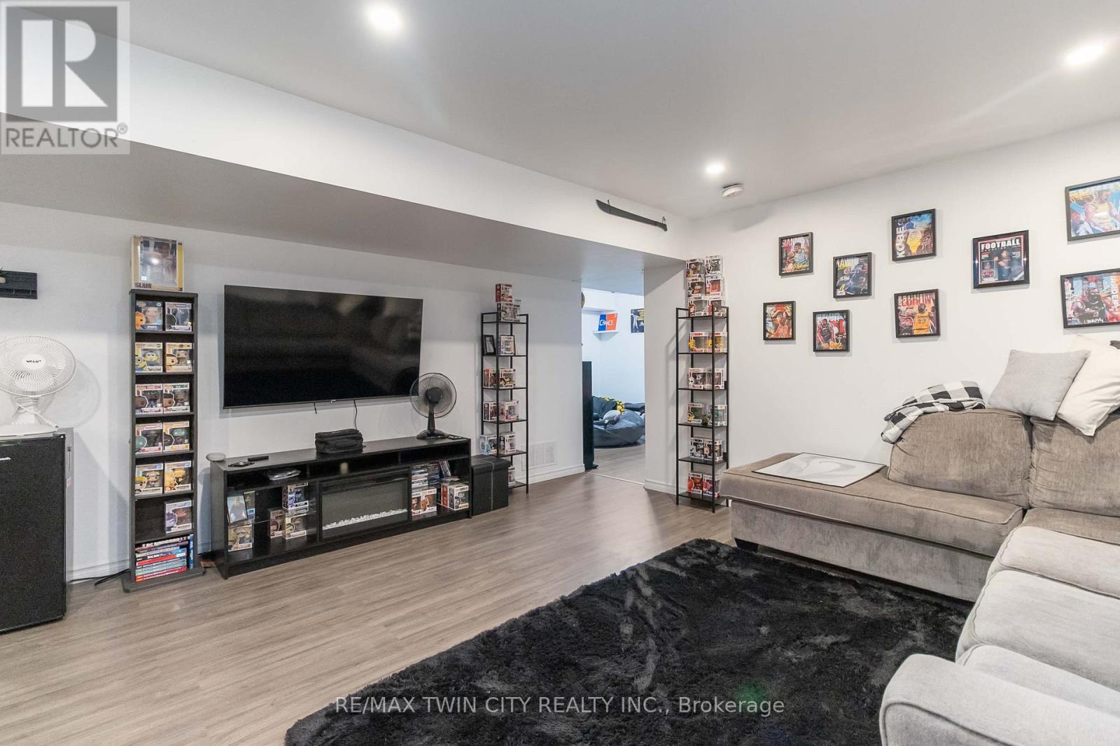 32 - 1038 Colborne Street, Brantford, Ontario  N3S 3T6 - Photo 24 - X12914348