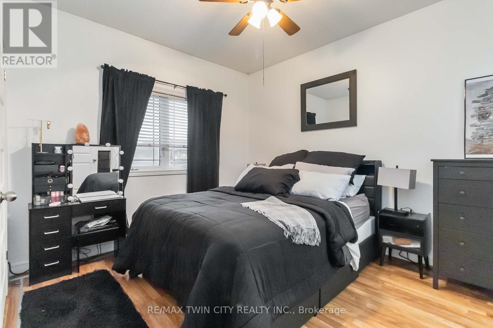 32 - 1038 Colborne Street, Brantford, Ontario  N3S 3T6 - Photo 29 - X12914348