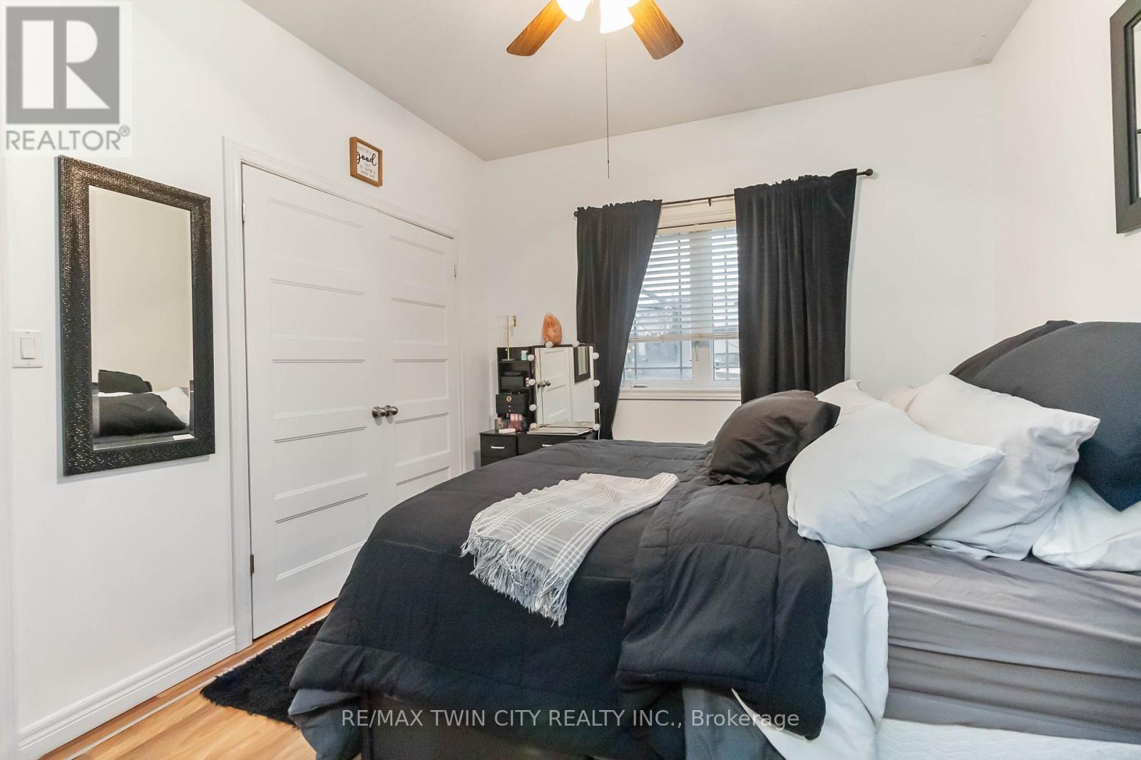 32 - 1038 Colborne Street, Brantford, Ontario  N3S 3T6 - Photo 33 - X12914348