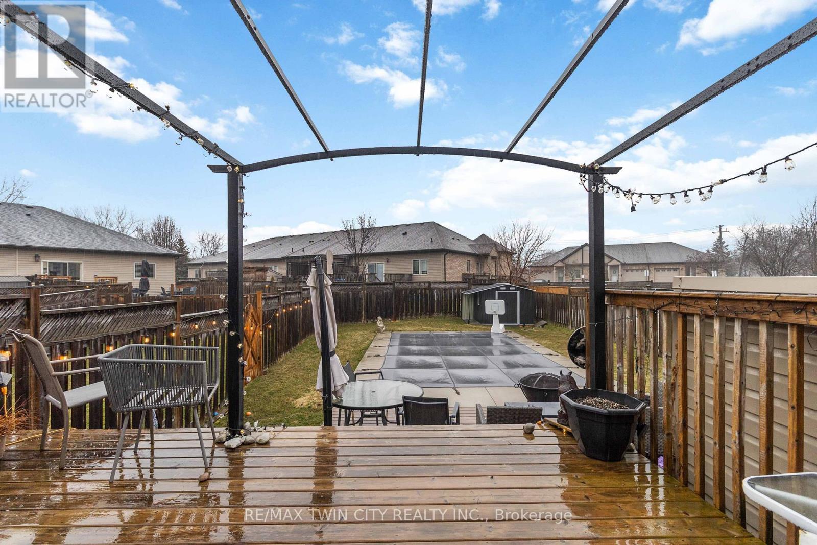 32 - 1038 Colborne Street, Brantford, Ontario  N3S 3T6 - Photo 35 - X12914348