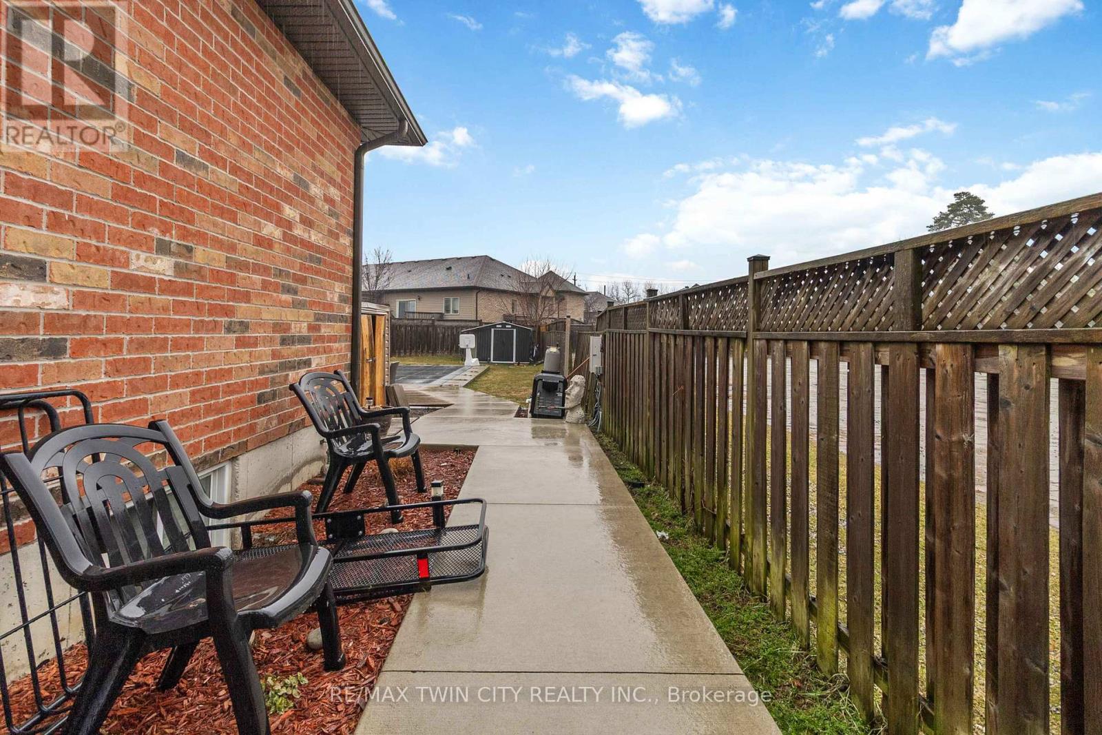 32 - 1038 Colborne Street, Brantford, Ontario  N3S 3T6 - Photo 38 - X12914348