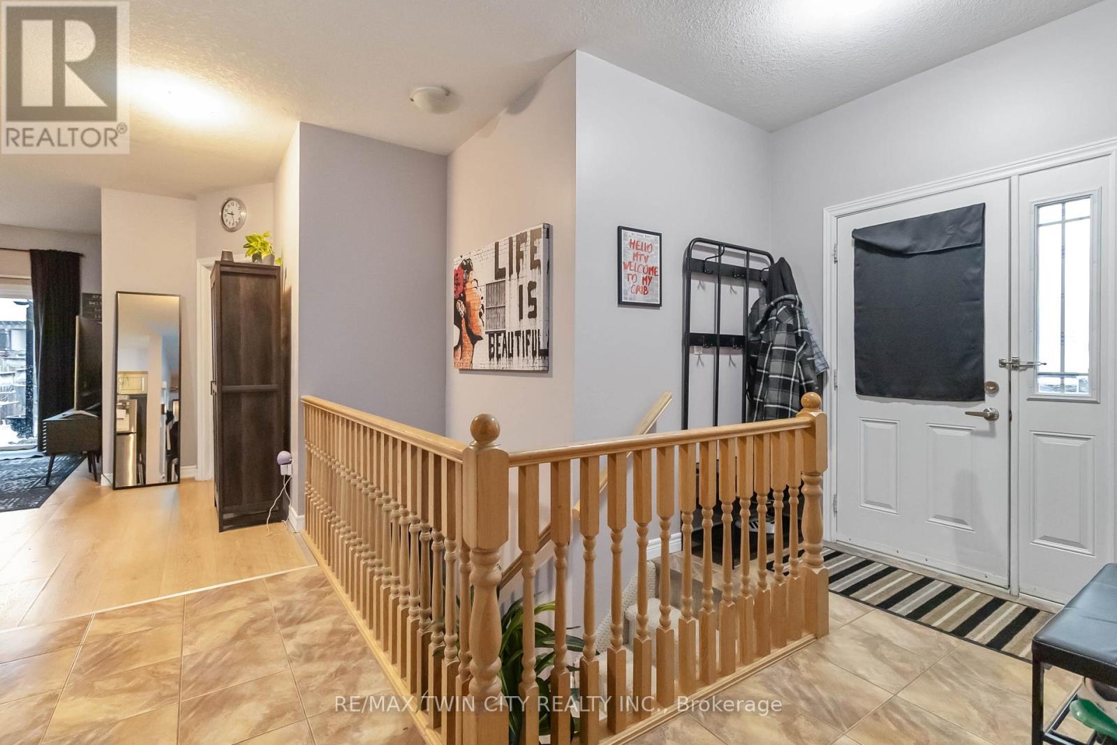 32 - 1038 Colborne Street, Brantford, Ontario  N3S 3T6 - Photo 4 - X12914348