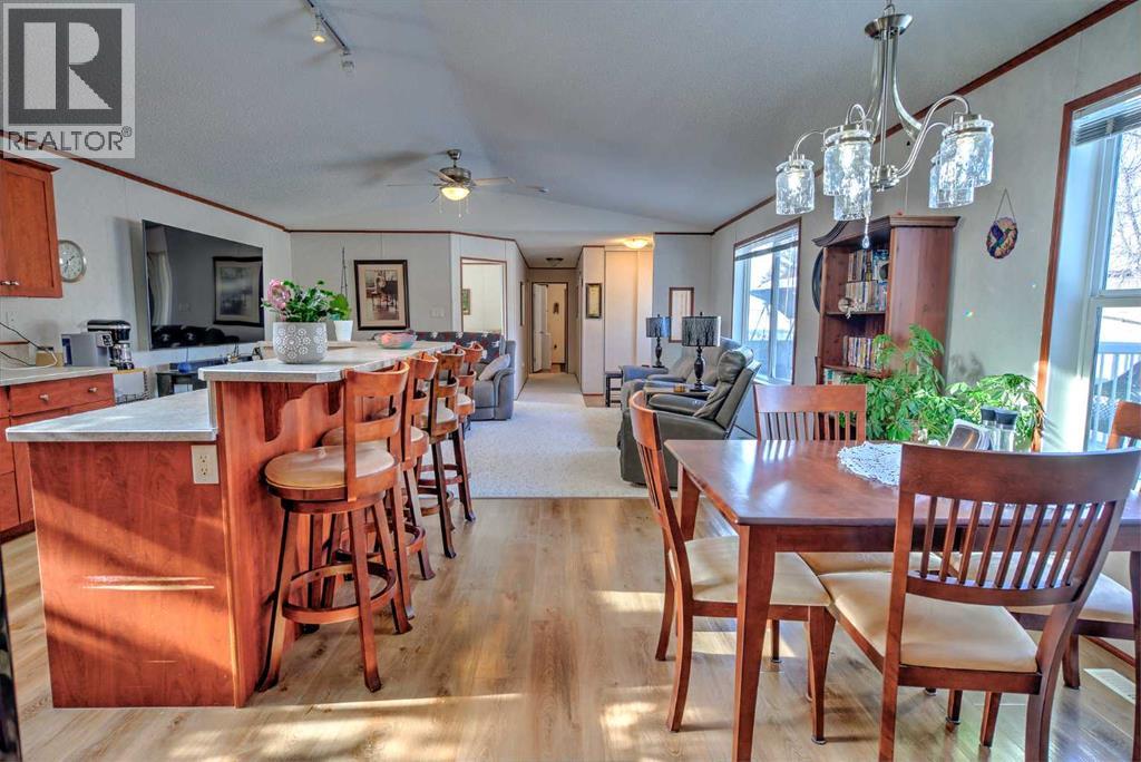 4920 Dorchester Avenue, Red Deer, Alberta  T4R 2Z8 - Photo 7 - A2287906