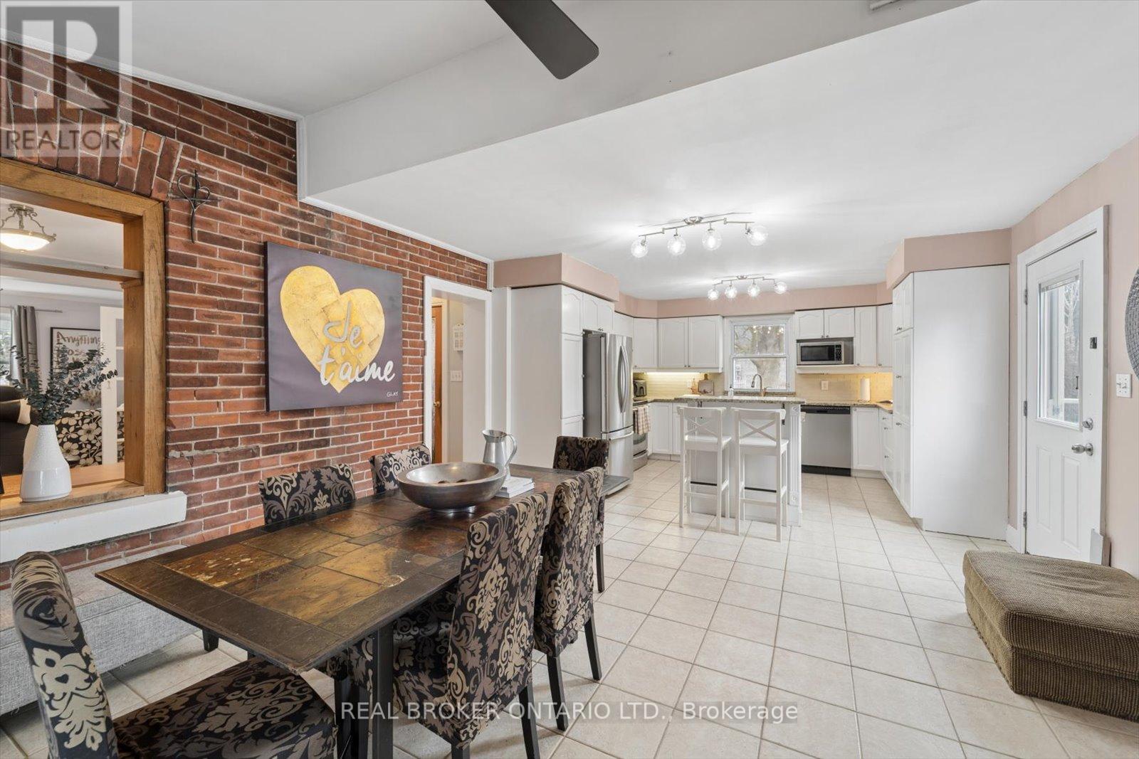 89 Rose Glen Road N, Port Hope, Ontario  L1A 3V6 - Photo 14 - X12914448