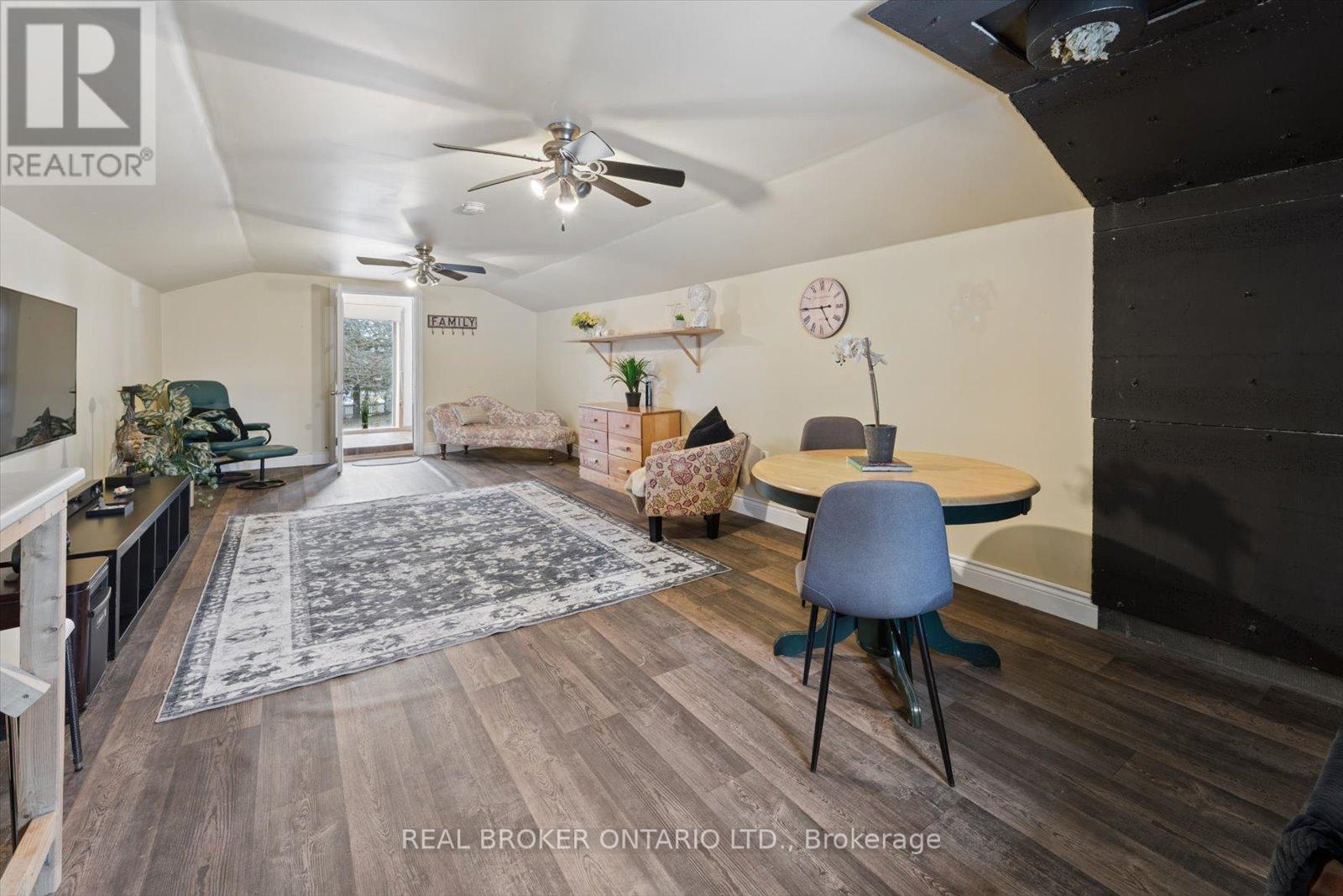 89 Rose Glen Road N, Port Hope, Ontario  L1A 3V6 - Photo 31 - X12914448