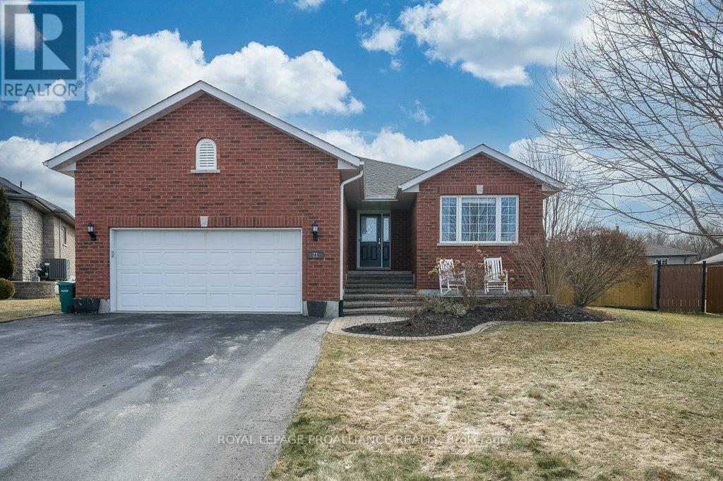 21 FOREST VALLEY DRIVE, Quinte West, Ontario