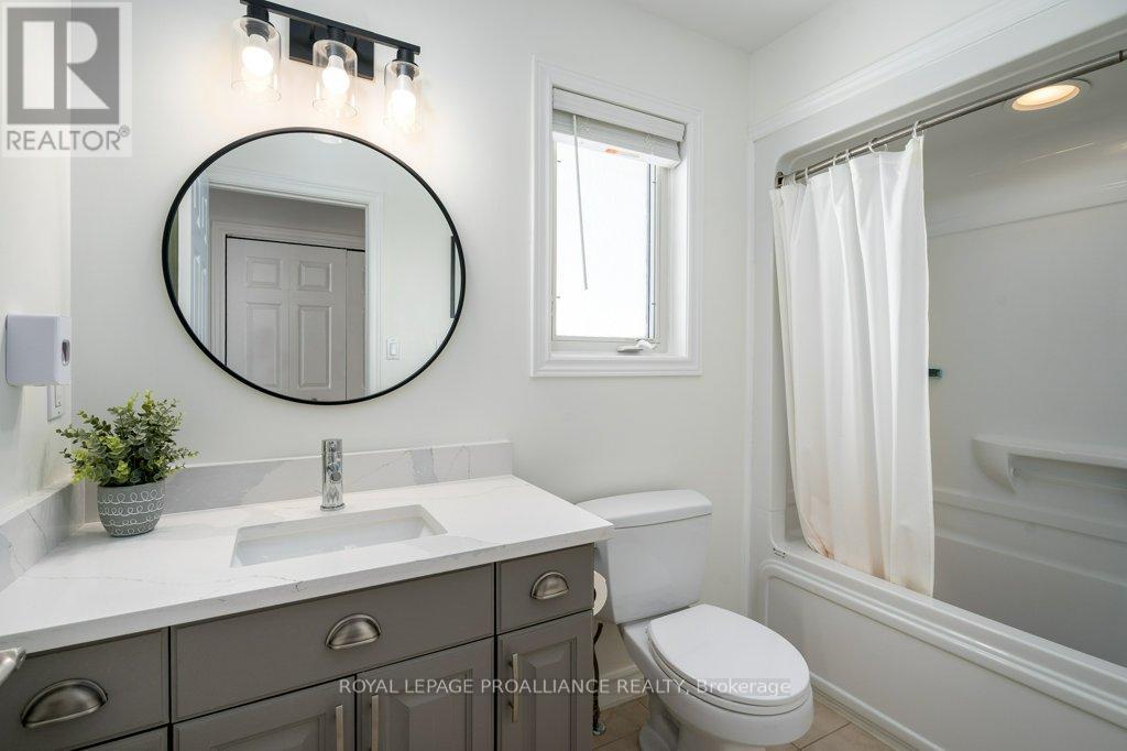 21 Forest Valley Drive, Quinte West, Ontario  K0K 2C0 - Photo 20 - X12914520