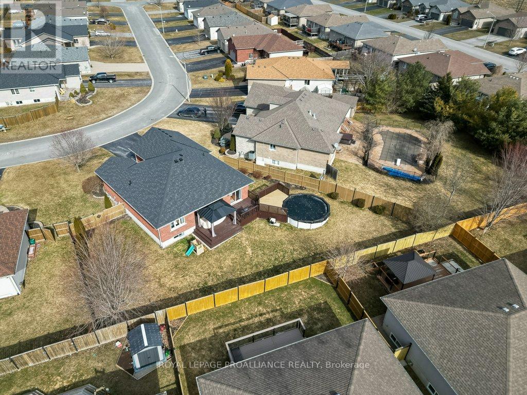 21 Forest Valley Drive, Quinte West, Ontario  K0K 2C0 - Photo 44 - X12914520