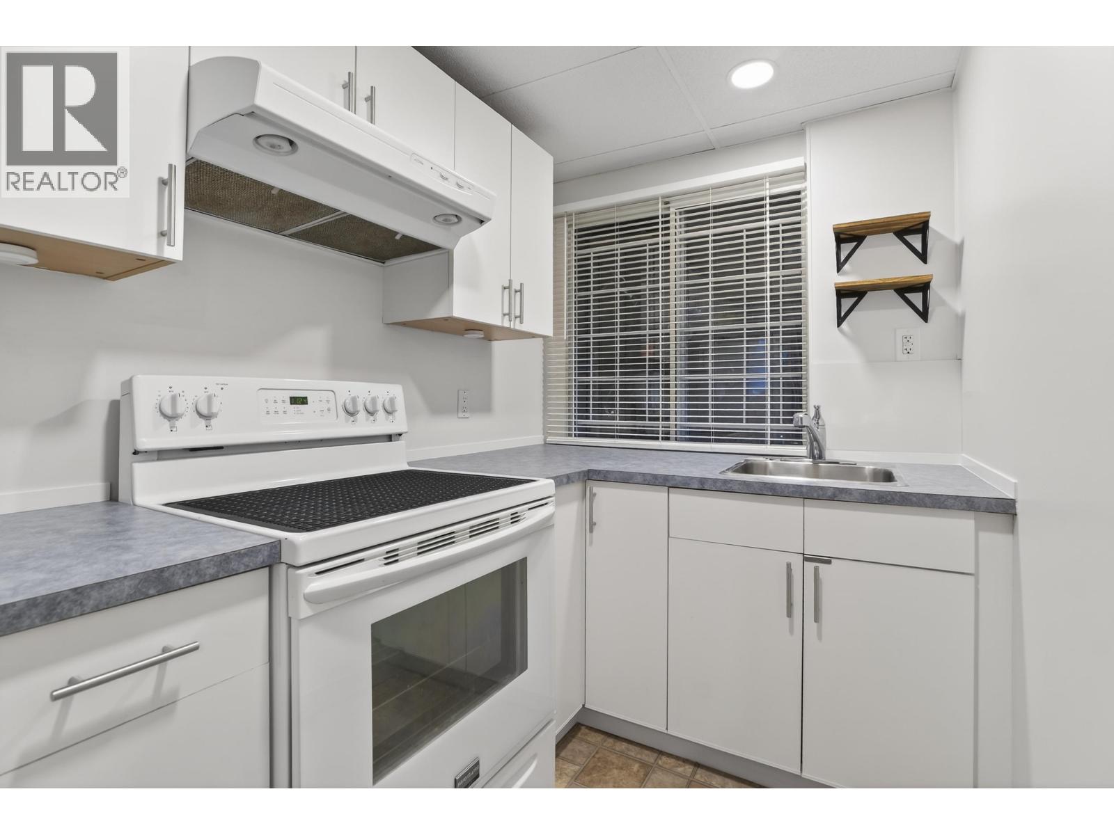 1753 Chalmers Avenue, Port Coquitlam, British Columbia  V3B 2T3 - Photo 32 - R3102440