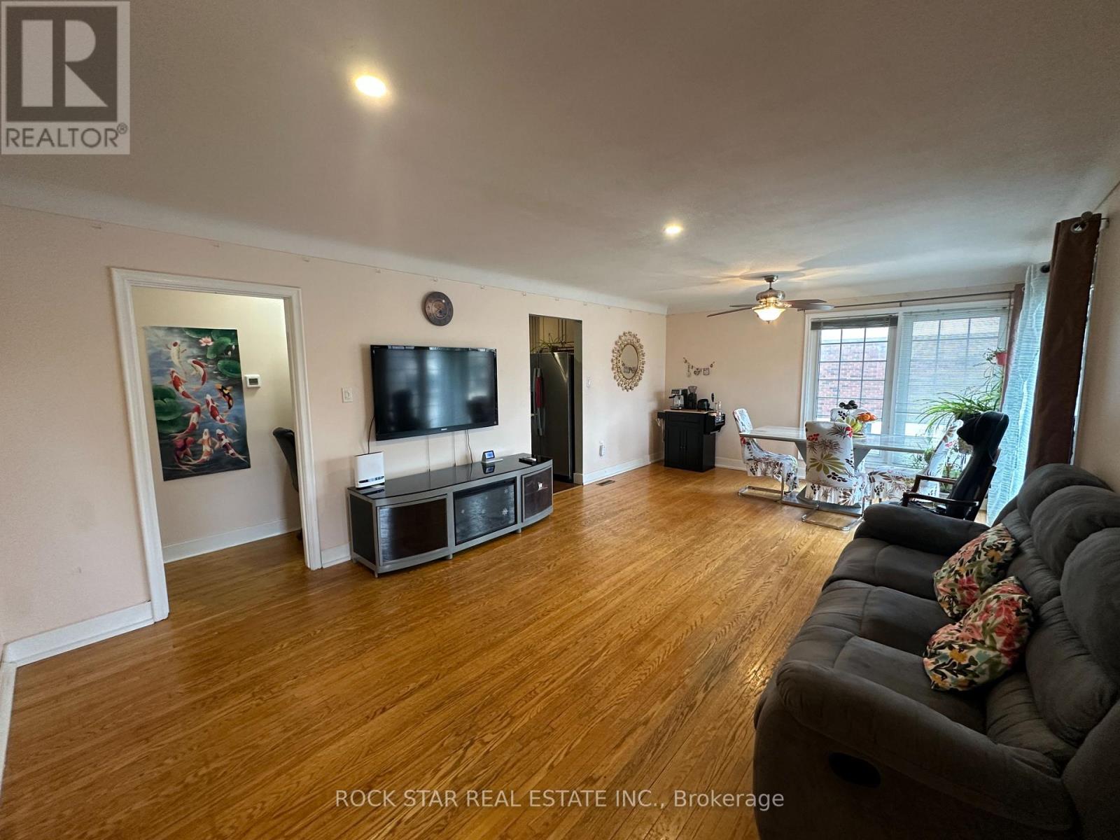 3616 Dorchester Road, Niagara Falls, Ontario  L2J 3A5 - Photo 5 - X12881096