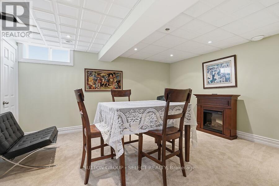 1758 Devos Drive, London North, Ontario  N5X 4H9 - Photo 35 - X12914540