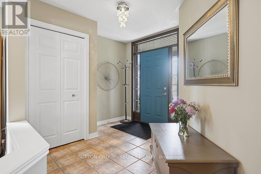 1758 Devos Drive, London North, Ontario  N5X 4H9 - Photo 5 - X12914540