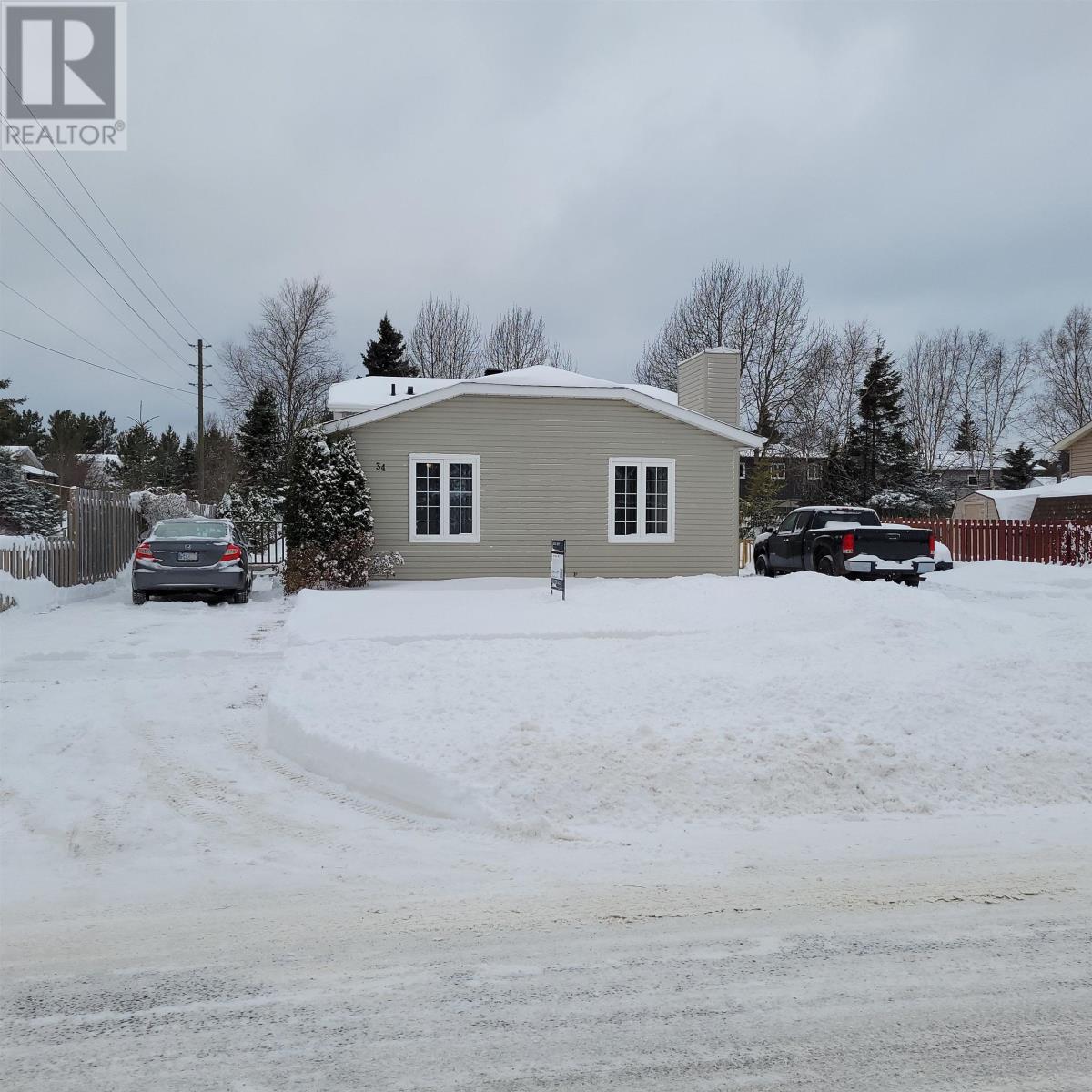 34 Hemlo Drive, Marathon, Ontario  P0T 2E0 - Photo 2 - TB253374