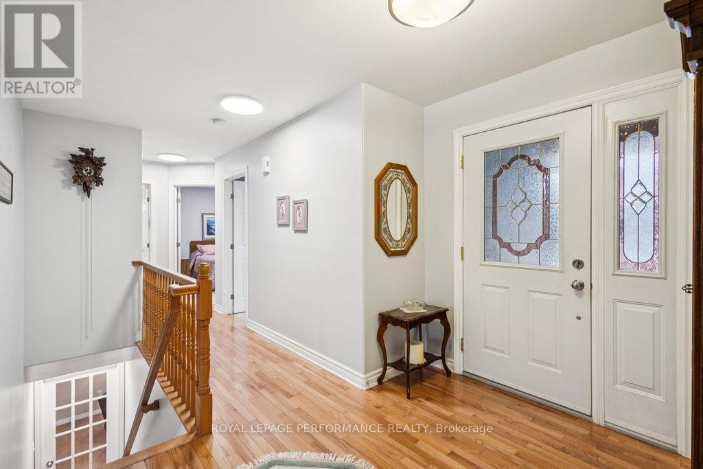 7051 Donwel Drive, Ottawa, Ontario  K4P 1M7 - Photo 22 - X12914500