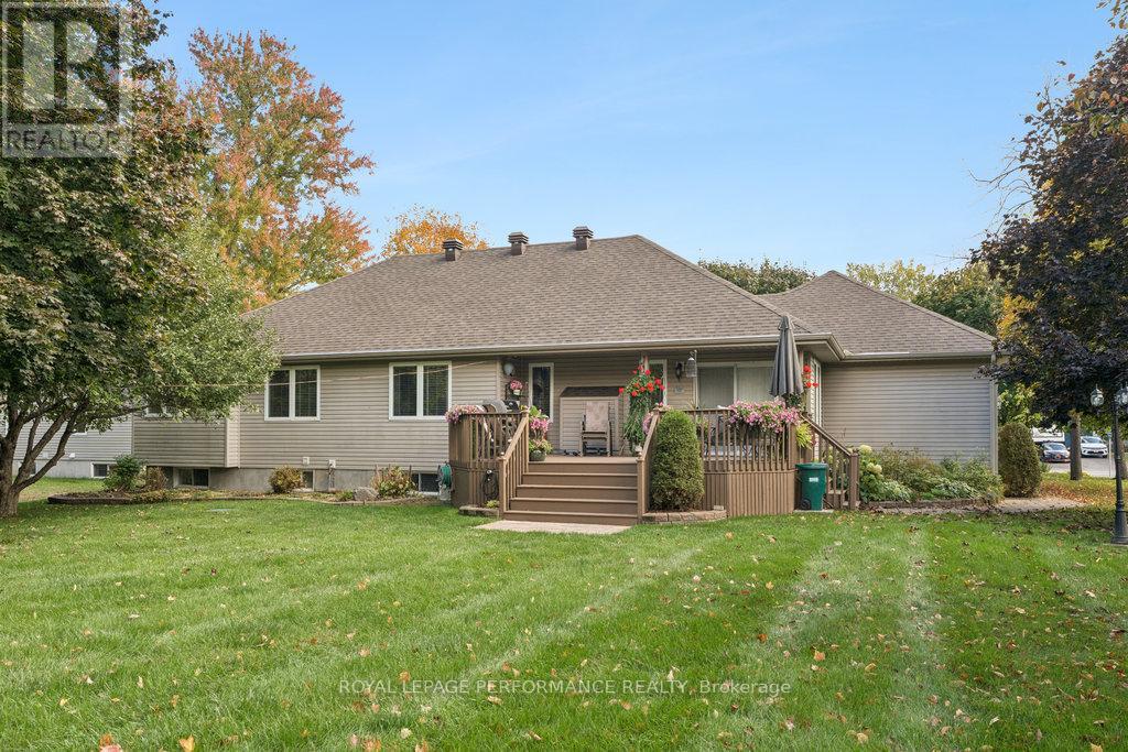 7051 Donwel Drive, Ottawa, Ontario  K4P 1M7 - Photo 33 - X12914500