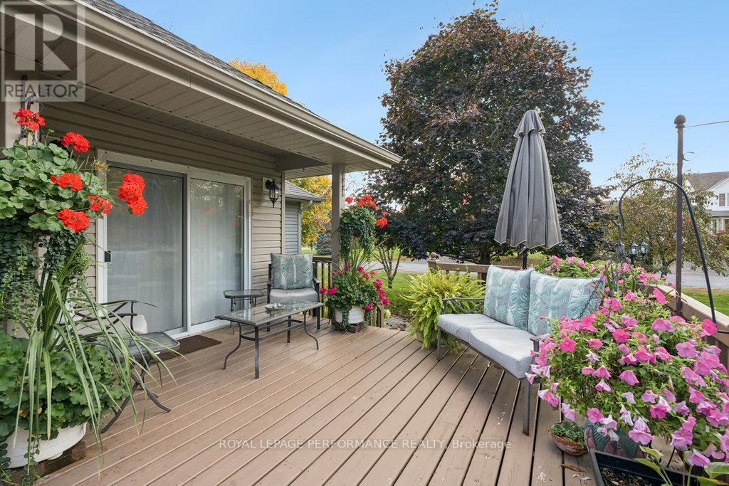 7051 Donwel Drive, Ottawa, Ontario  K4P 1M7 - Photo 35 - X12914500