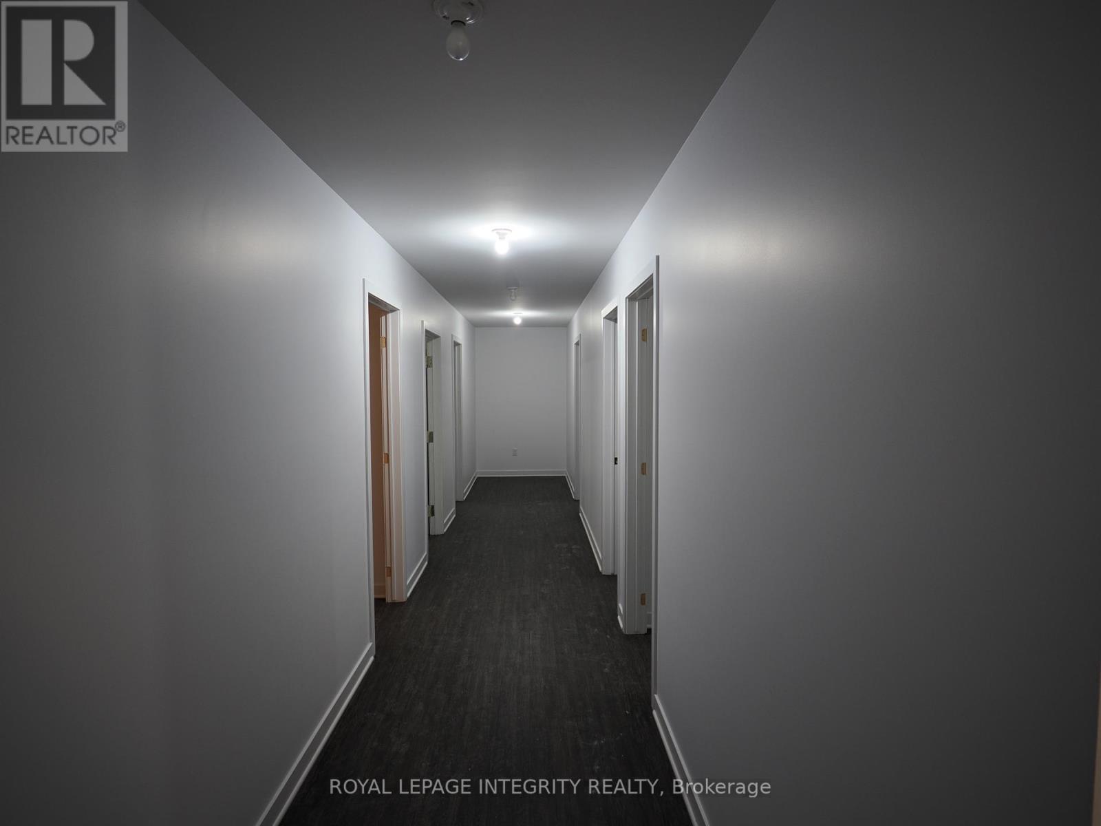 10-11 - 2295 Stevenage Drive, Ottawa, Ontario  K1G 3W1 - Photo 11 - X12914544