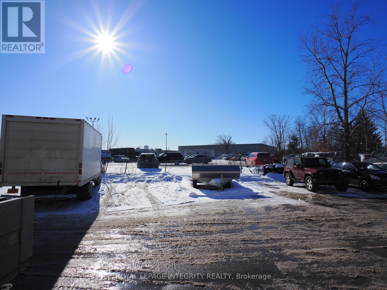 10-11 - 2295 Stevenage Drive, Ottawa, Ontario  K1G 3W1 - Photo 15 - X12914544